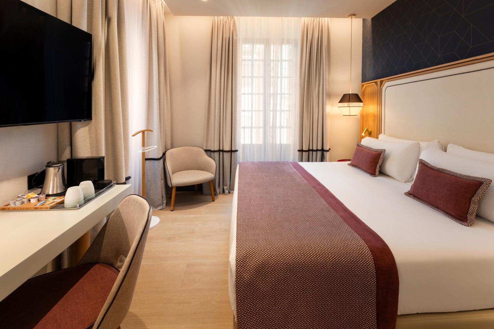 Hotel Catalonia Puerta Del Mar Málaga